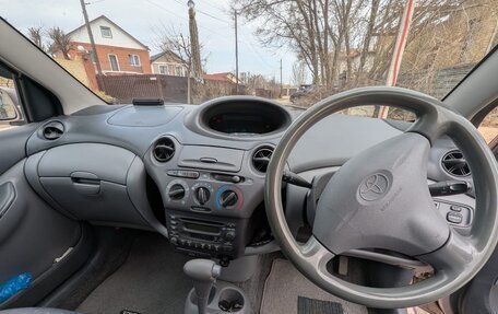Toyota Vitz, 2000 год, 510 000 рублей, 17 фотография
