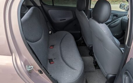 Toyota Vitz, 2000 год, 510 000 рублей, 15 фотография