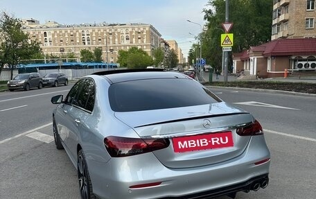 Mercedes-Benz E-Класс, 2021 год, 8 000 000 рублей, 9 фотография