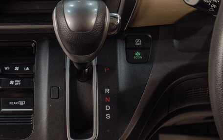 Honda Freed II, 2018 год, 1 599 000 рублей, 16 фотография