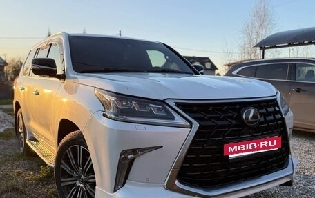 Lexus LX III, 2018 год, 9 800 000 рублей, 3 фотография