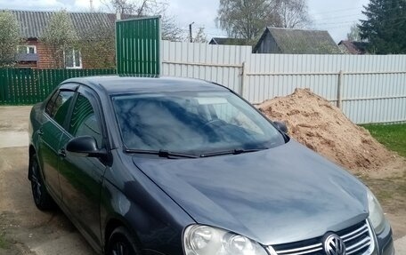 Volkswagen Jetta VI, 2008 год, 720 000 рублей, 3 фотография