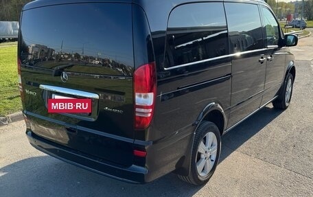 Mercedes-Benz Viano, 2014 год, 3 400 000 рублей, 27 фотография