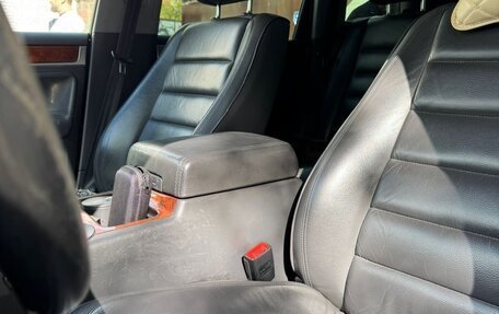 Volkswagen Touareg III, 2006 год, 1 100 000 рублей, 3 фотография