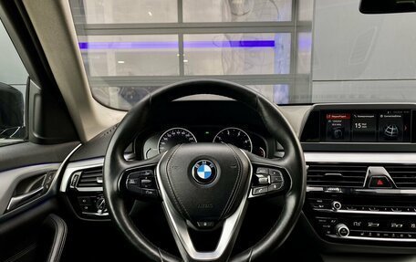 BMW 5 серия, 2018 год, 2 799 000 рублей, 13 фотография