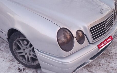 Mercedes-Benz E-Класс, 1998 год, 399 999 рублей, 7 фотография