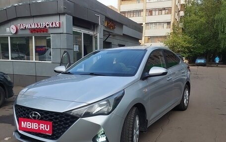 Hyundai Solaris II рестайлинг, 2021 год, 1 475 000 рублей, 7 фотография