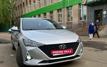 Hyundai Solaris II рестайлинг, 2021 год, 1 475 000 рублей, 11 фотография