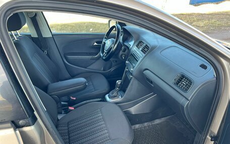 Volkswagen Polo VI (EU Market), 2017 год, 1 280 000 рублей, 4 фотография