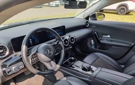 Mercedes-Benz CLA, 2020 год, 3 000 000 рублей, 12 фотография
