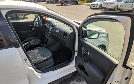 Volkswagen Polo VI (EU Market), 2013 год, 720 000 рублей, 14 фотография
