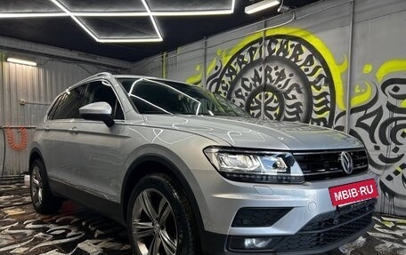 Volkswagen Tiguan II, 2018 год, 2 500 000 рублей, 8 фотография