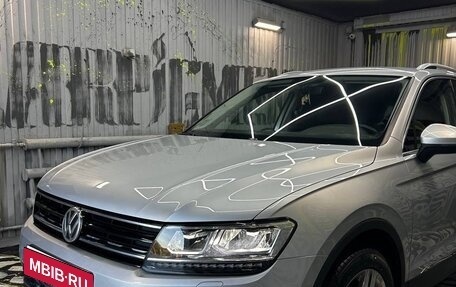 Volkswagen Tiguan II, 2018 год, 2 500 000 рублей, 5 фотография