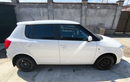 Skoda Fabia II, 2011 год, 540 000 рублей, 4 фотография