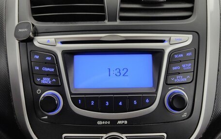 Hyundai Solaris II рестайлинг, 2012 год, 490 000 рублей, 16 фотография