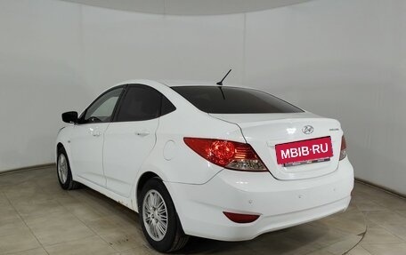 Hyundai Solaris II рестайлинг, 2012 год, 490 000 рублей, 7 фотография