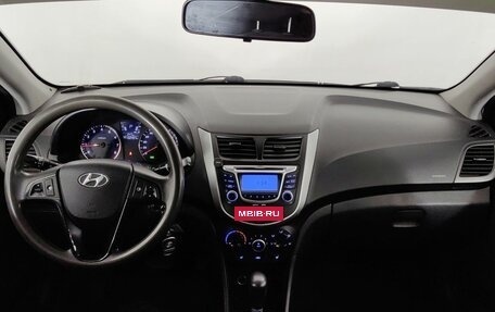 Hyundai Solaris II рестайлинг, 2012 год, 490 000 рублей, 10 фотография