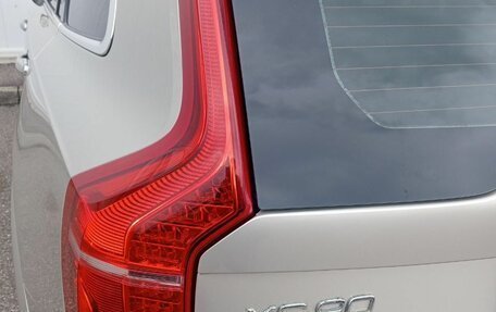 Volvo XC90 II рестайлинг, 2017 год, 3 220 000 рублей, 25 фотография