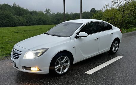Opel Insignia II рестайлинг, 2011 год, 1 100 000 рублей, 1 фотография