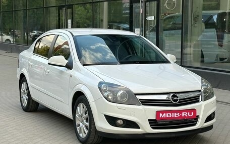 Opel Astra H, 2011 год, 749 900 рублей, 1 фотография