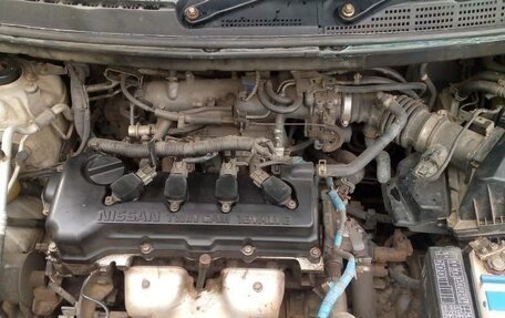 Nissan Almera Tino i, 2001 год, 510 000 рублей, 10 фотография