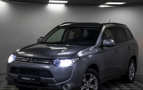 Mitsubishi Outlander III рестайлинг 3, 2012 год, 1 335 000 рублей, 22 фотография