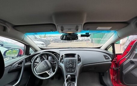 Opel Astra J, 2014 год, 1 000 000 рублей, 5 фотография