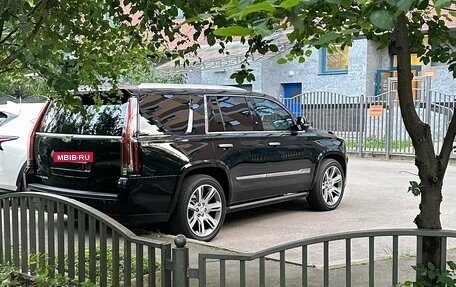 Cadillac Escalade IV, 2015 год, 3 999 999 рублей, 2 фотография