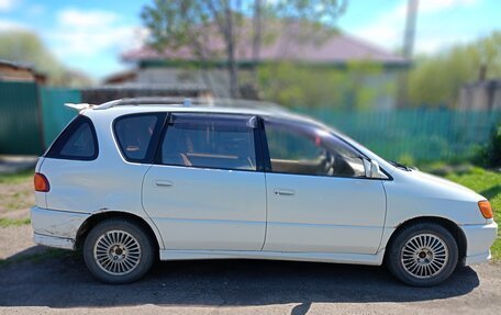 Toyota Ipsum II, 1999 год, 495 000 рублей, 2 фотография