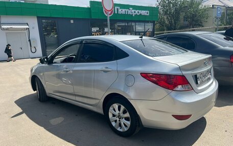 Hyundai Solaris II рестайлинг, 2013 год, 670 000 рублей, 9 фотография