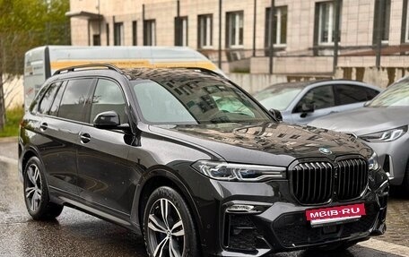 BMW X7, 2021 год, 9 290 000 рублей, 3 фотография