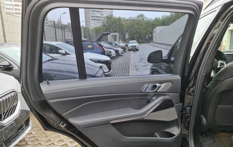 BMW X7, 2021 год, 9 290 000 рублей, 34 фотография