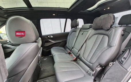 BMW X7, 2021 год, 9 290 000 рублей, 36 фотография