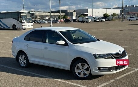 Skoda Rapid I, 2018 год, 1 590 000 рублей, 4 фотография