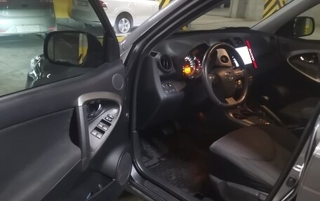 Toyota RAV4, 2011 год, 1 600 000 рублей, 6 фотография