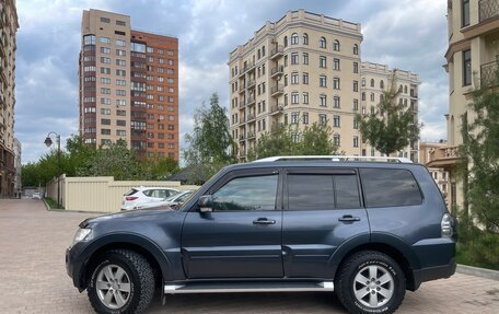 Mitsubishi Pajero IV, 2008 год, 2 400 000 рублей, 4 фотография