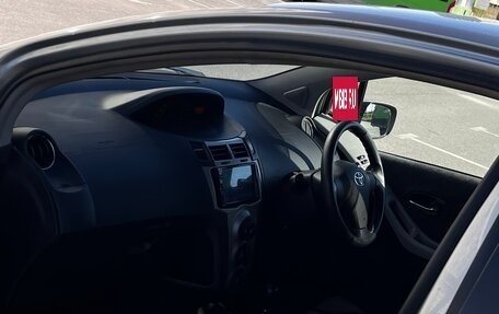 Toyota Vitz, 2009 год, 500 000 рублей, 4 фотография