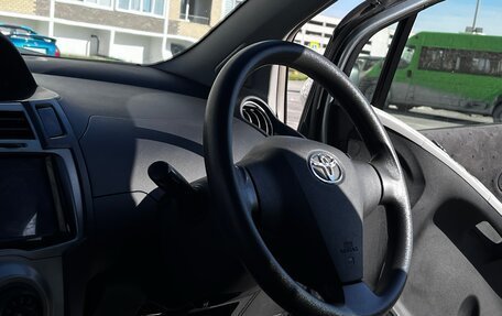 Toyota Vitz, 2009 год, 500 000 рублей, 9 фотография