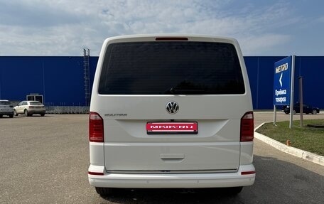 Volkswagen Multivan T6 рестайлинг, 2018 год, 4 600 000 рублей, 4 фотография