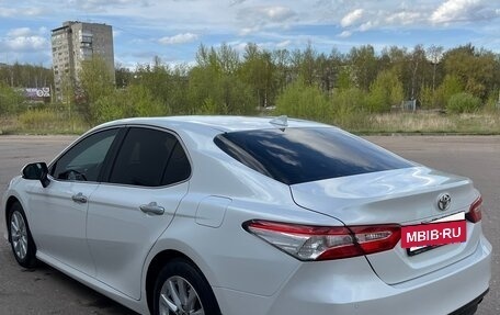 Toyota Camry, 2018 год, 2 950 000 рублей, 12 фотография