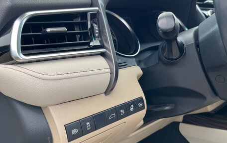 Toyota Camry, 2018 год, 2 950 000 рублей, 21 фотография