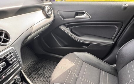 Mercedes-Benz GLA, 2015 год, 2 200 000 рублей, 10 фотография