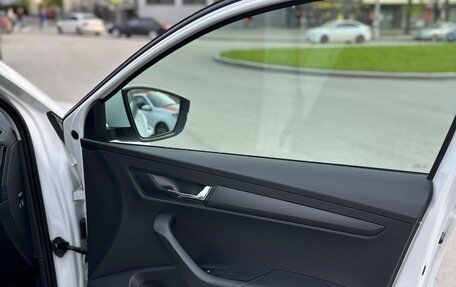 Skoda Karoq I, 2022 год, 2 249 000 рублей, 18 фотография