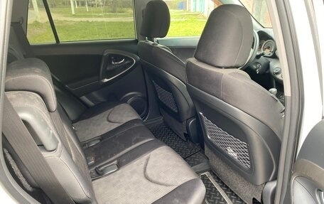 Toyota RAV4, 2012 год, 1 450 000 рублей, 11 фотография