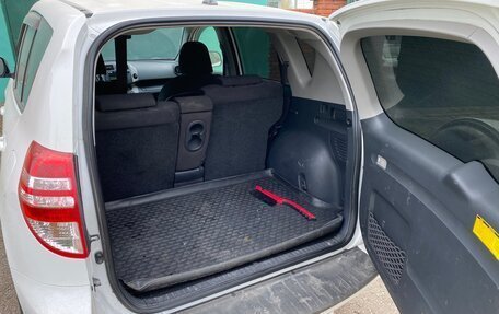 Toyota RAV4, 2012 год, 1 450 000 рублей, 18 фотография