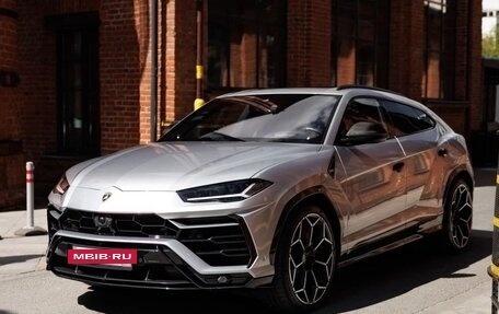 Lamborghini Urus I, 2018 год, 19 000 000 рублей, 2 фотография