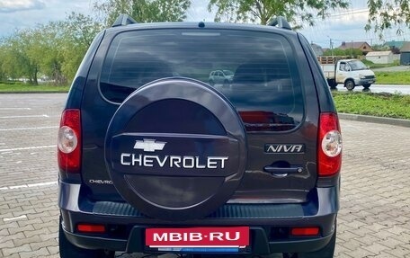 Chevrolet Niva I рестайлинг, 2013 год, 730 000 рублей, 8 фотография