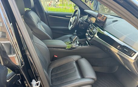 BMW 5 серия, 2023 год, 7 000 000 рублей, 14 фотография