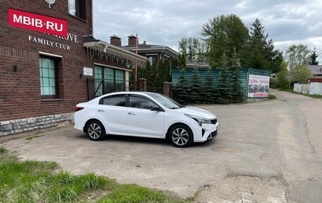 KIA Rio IV, 2021 год, 1 610 000 рублей, 7 фотография