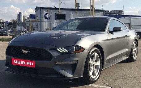 Ford Mustang VI рестайлинг, 2022 год, 3 650 000 рублей, 3 фотография
